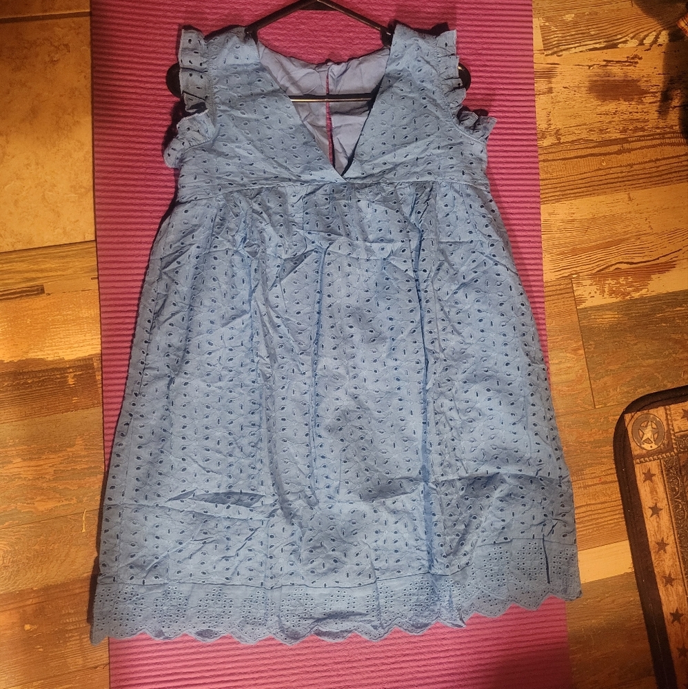 Small summer dress with built in shorts
